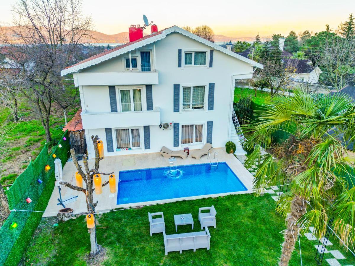 Villa Atlas Muhafazakar Havuzlu, Mustakil Genis Bahceli Sapanca Zewnętrze zdjęcie