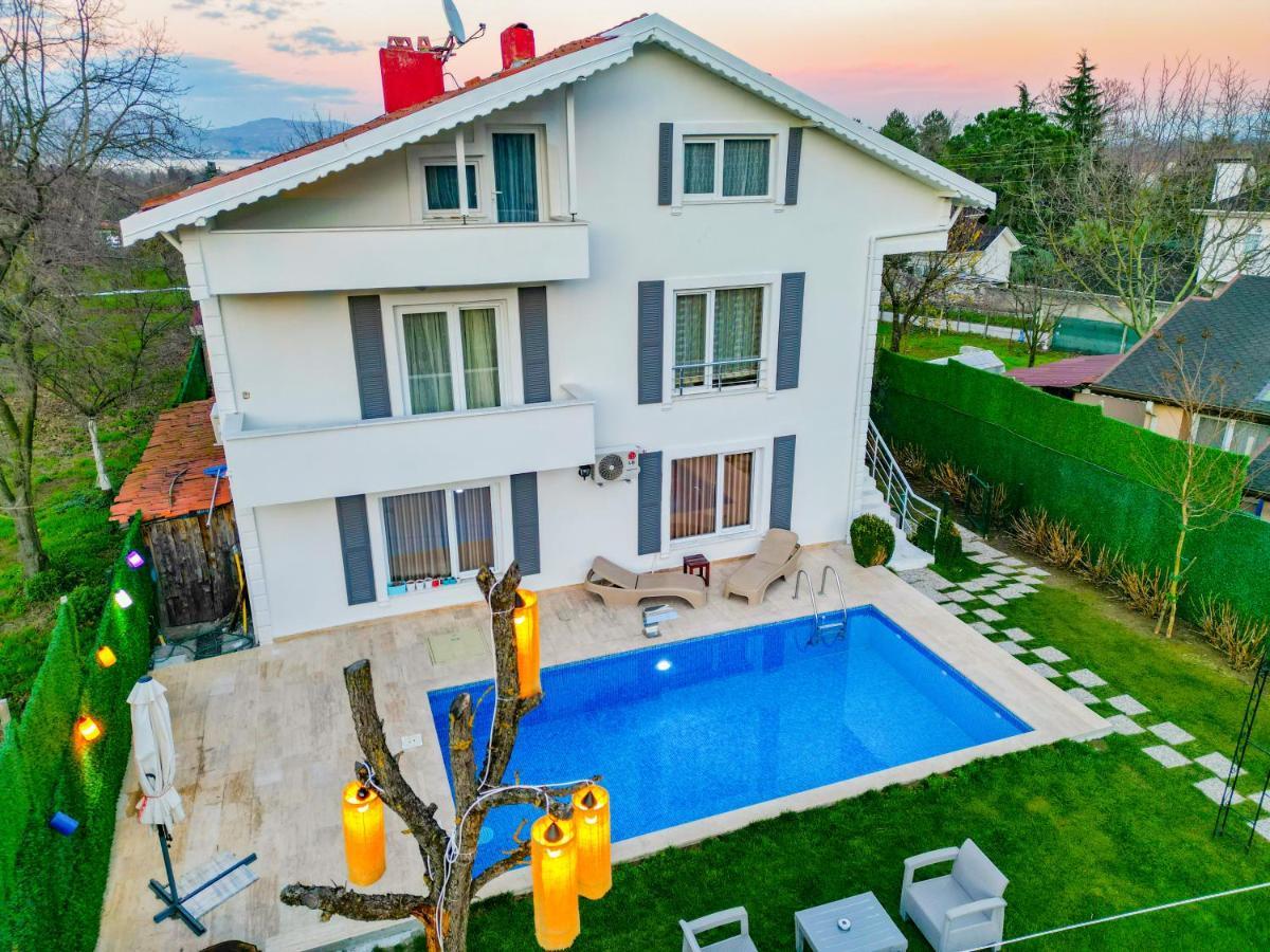 Villa Atlas Muhafazakar Havuzlu, Mustakil Genis Bahceli Sapanca Zewnętrze zdjęcie