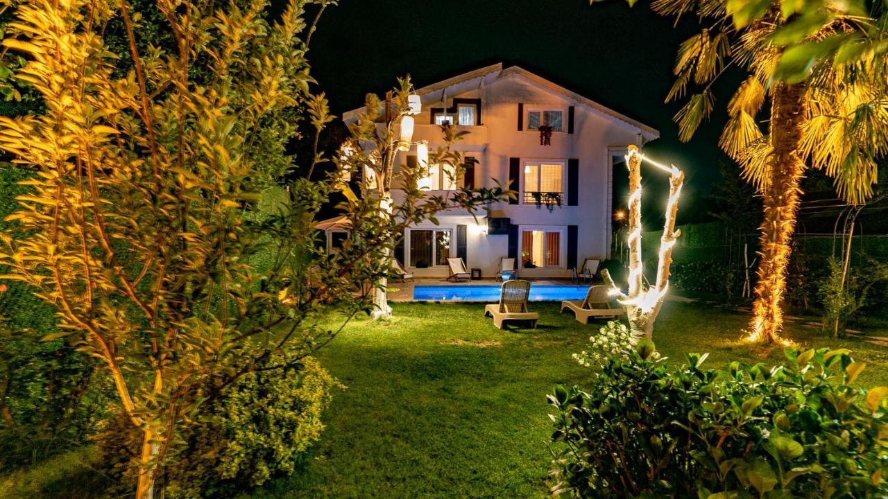 Villa Atlas Muhafazakar Havuzlu, Mustakil Genis Bahceli Sapanca Zewnętrze zdjęcie