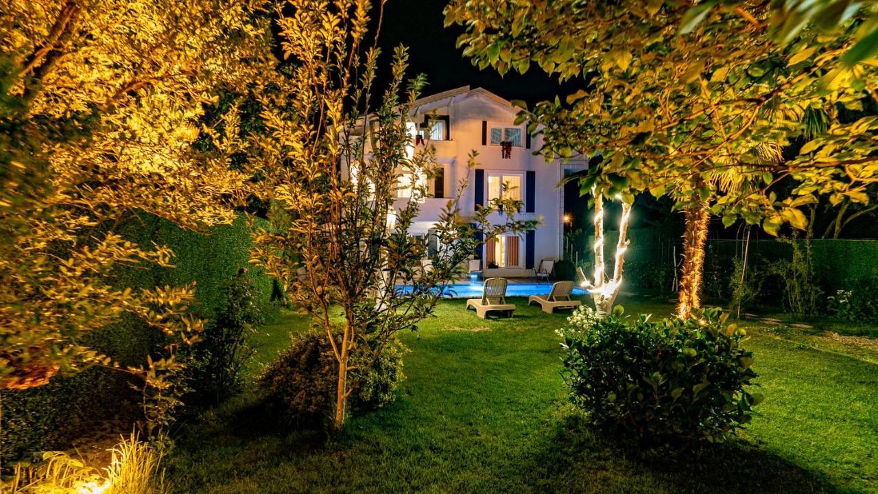 Villa Atlas Muhafazakar Havuzlu, Mustakil Genis Bahceli Sapanca Zewnętrze zdjęcie