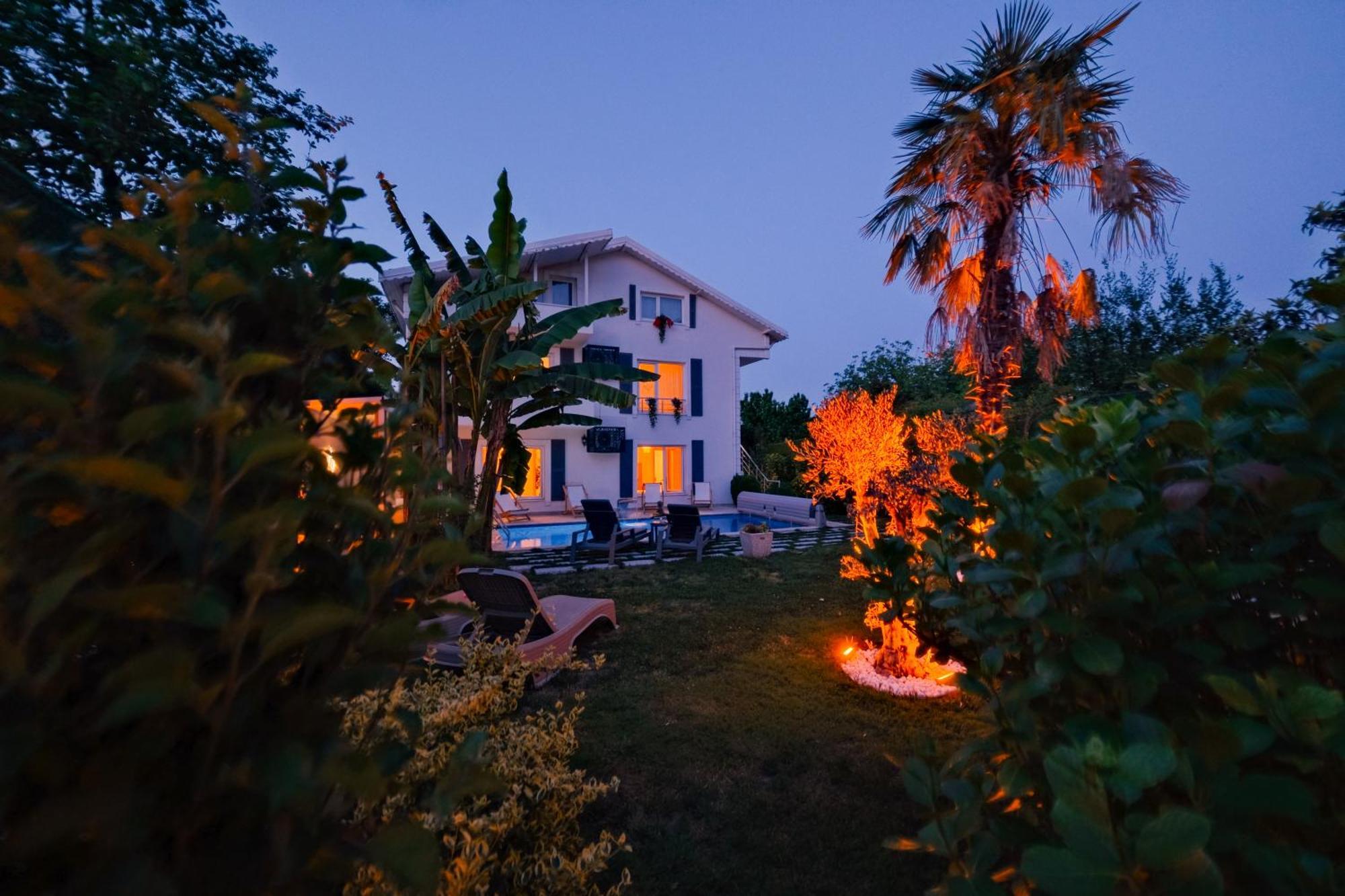 Villa Atlas Muhafazakar Havuzlu, Mustakil Genis Bahceli Sapanca Zewnętrze zdjęcie