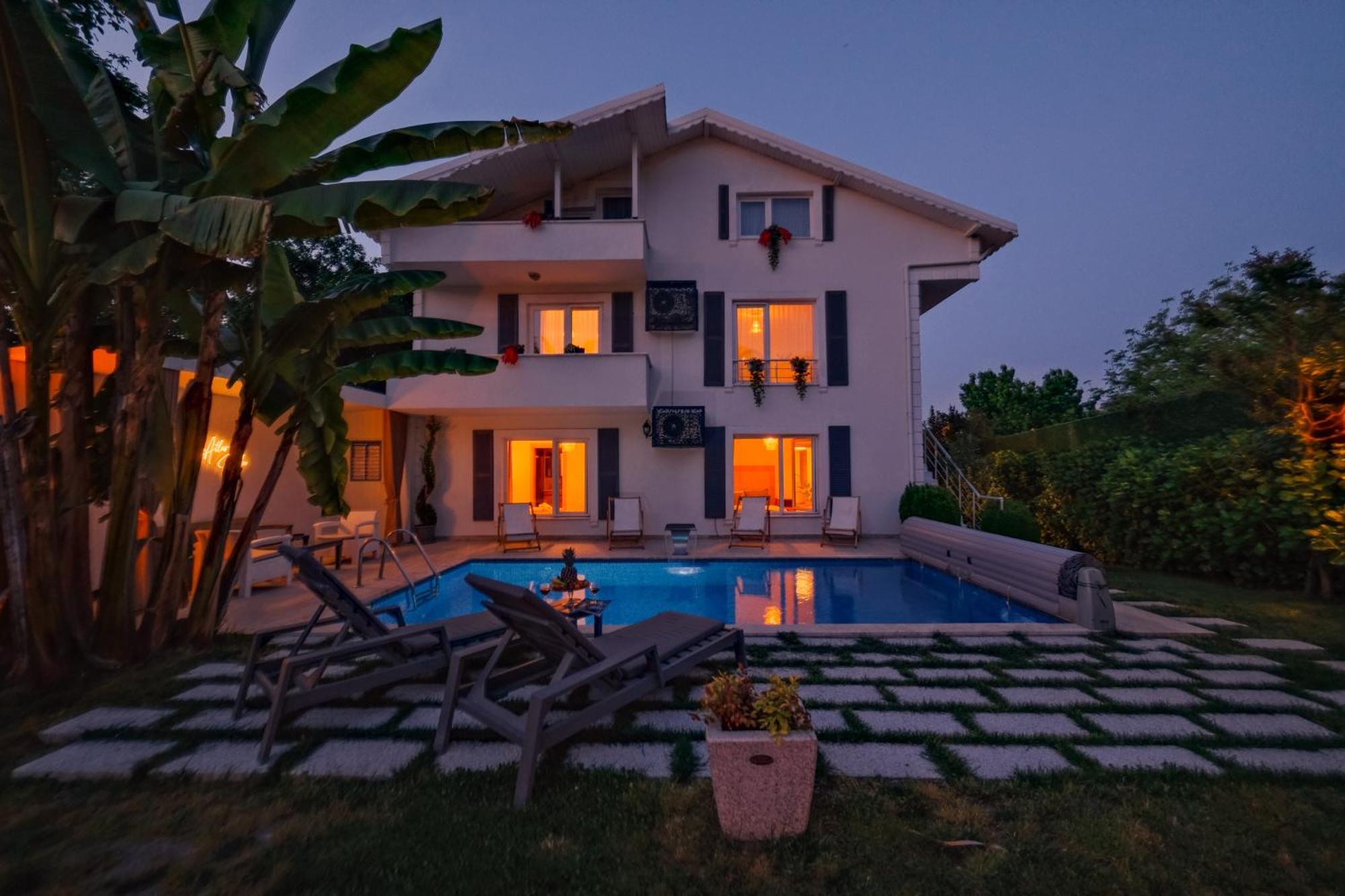 Villa Atlas Muhafazakar Havuzlu, Mustakil Genis Bahceli Sapanca Zewnętrze zdjęcie